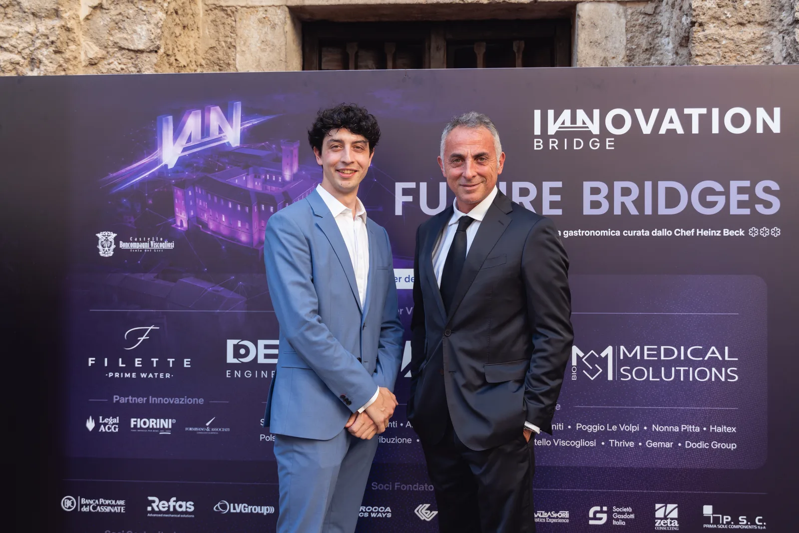 La sala del Castello durante la serata di networking con gli ospiti di Innovation Bridge
