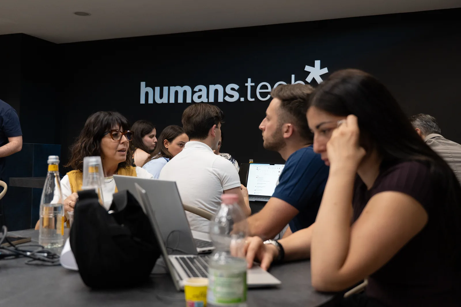 Eleonora Cialone (Cialone Tour Spa) con i partecipanti al Vertical Innovation Bridge del 18 giugno 2026 da Humans.tech